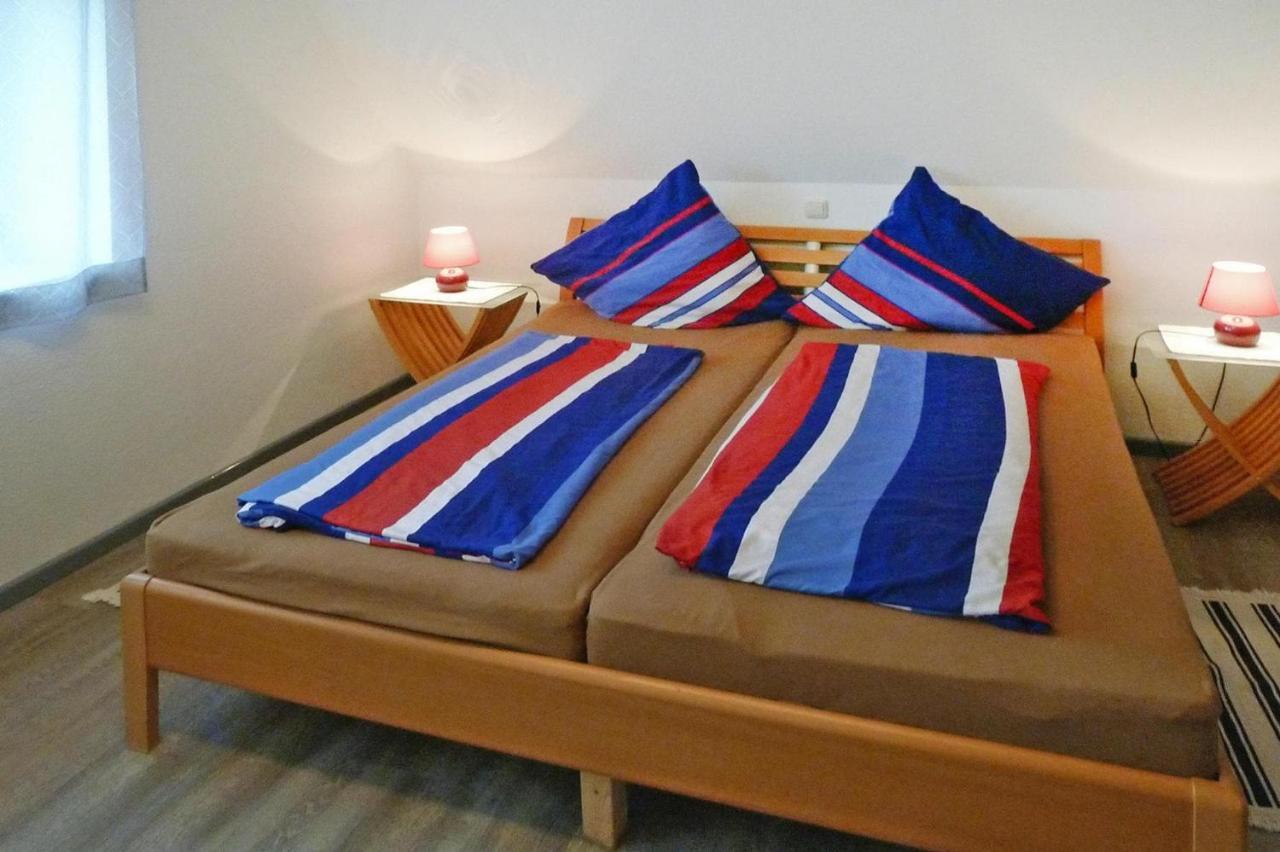Holiday Apartment An Der Meisse, Bergen Bleckmar Extérieur photo