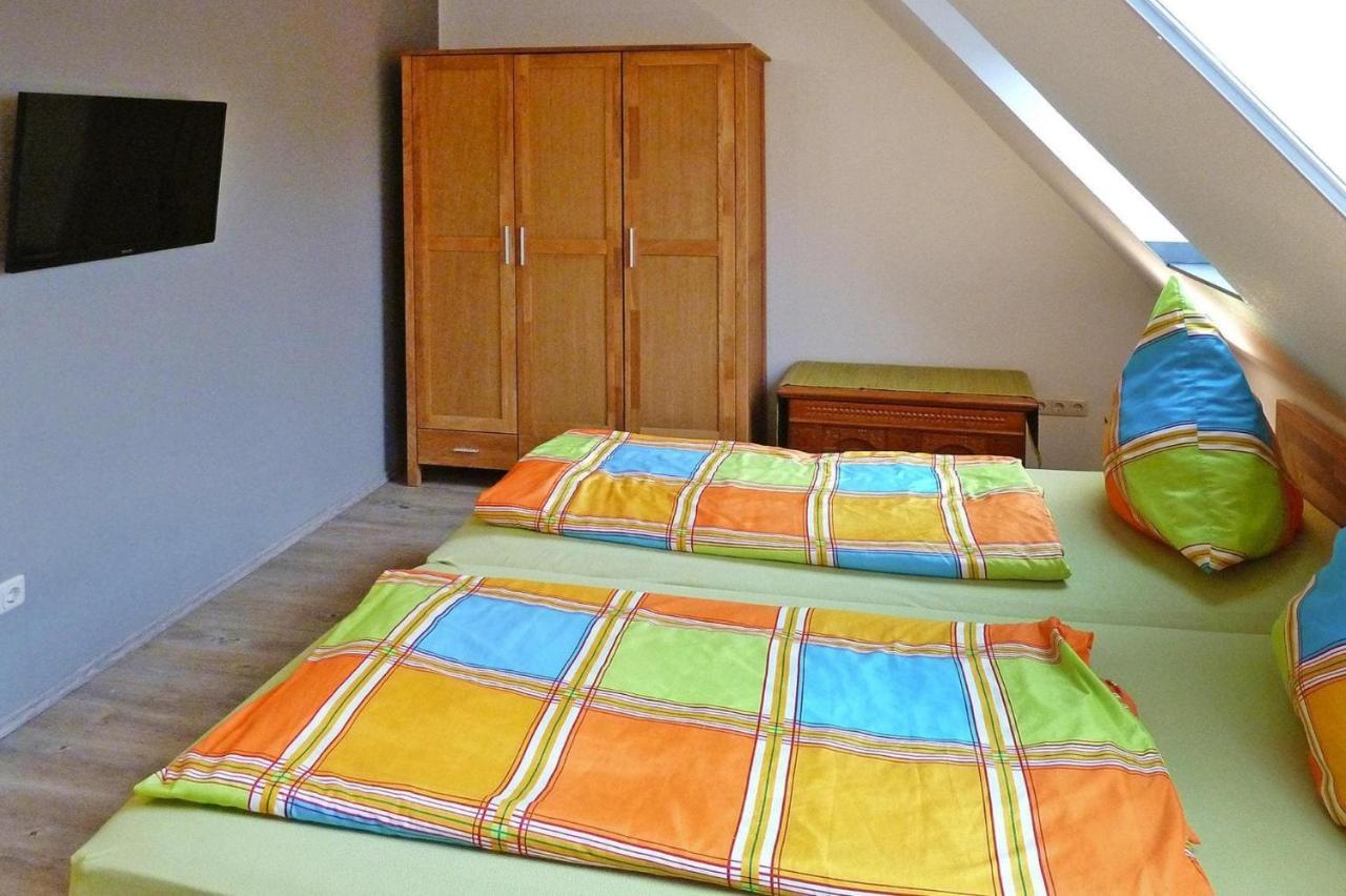Holiday Apartment An Der Meisse, Bergen Bleckmar Extérieur photo